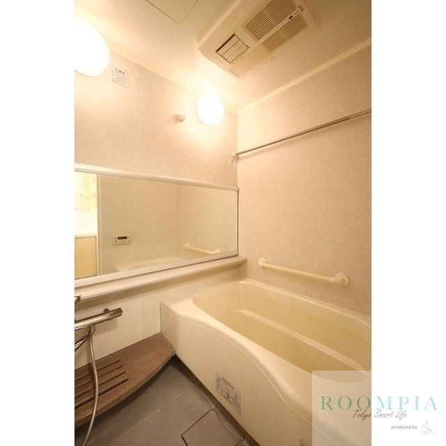 バス・シャワールーム　バス