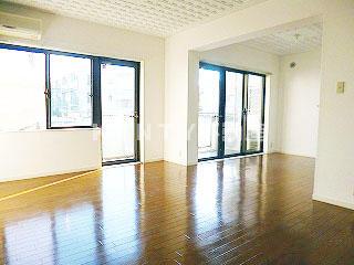 居室・リビング　居間です