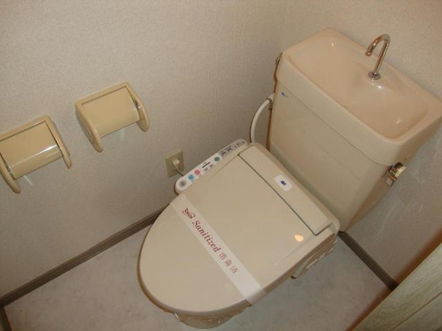 トイレ　シャワー付トイレ