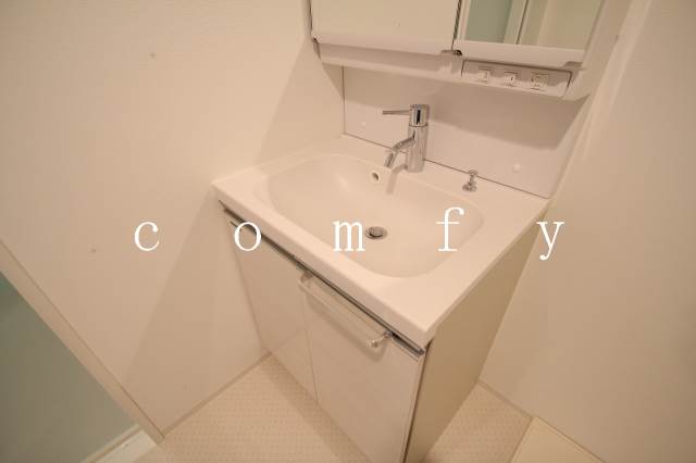 洗面設備　独立洗面台