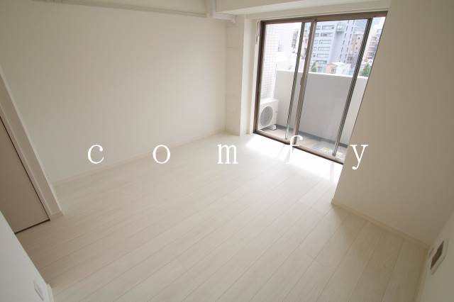 居室・リビング　洋室７．３帖