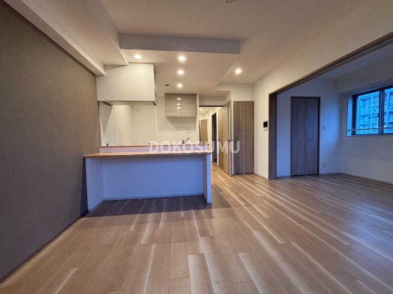 居室・リビング　無駄のない美しさと、暮らしやすさを追求したこだわりの住空間。