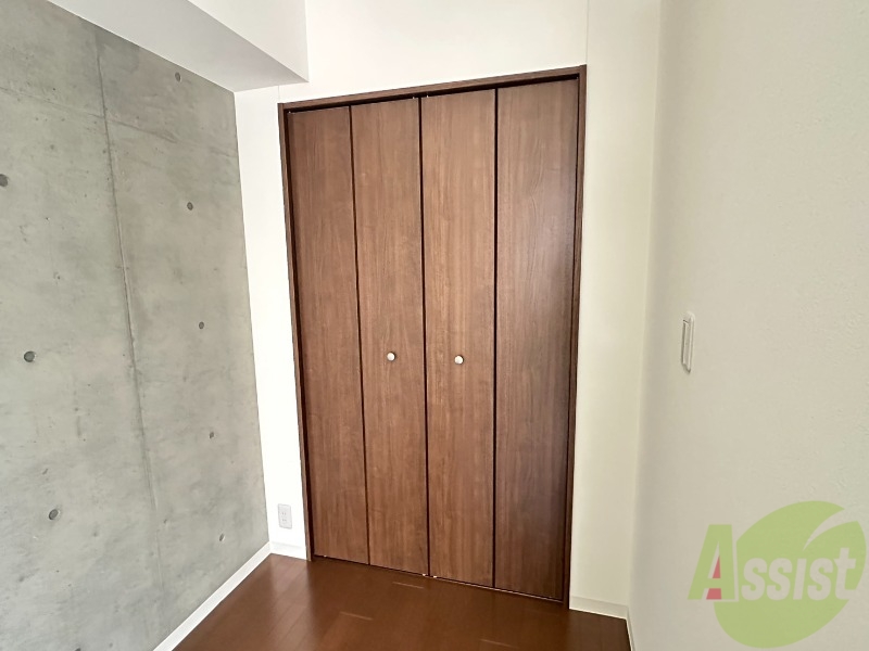 収納　クローゼットがありました。お洋服や荷物はここへ