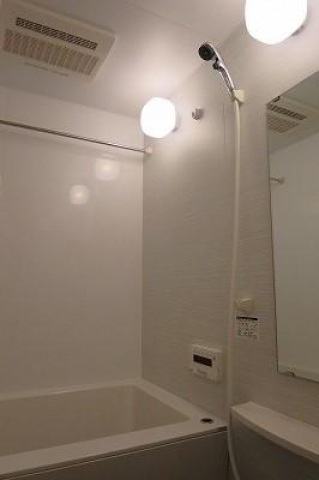 バス・シャワールーム　バス
