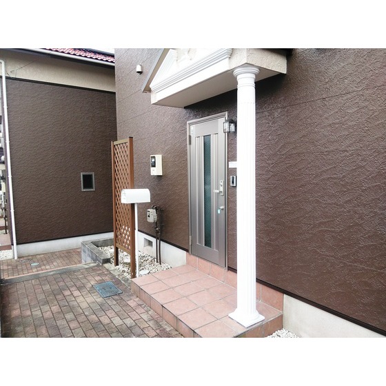 玄関　毎日通る玄関はこちらです