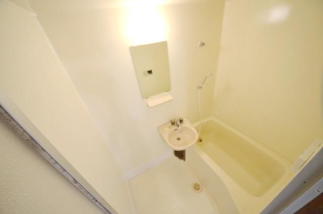 バス・シャワールーム　別部屋イメージ