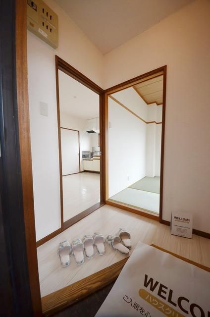 玄関　別部屋イメージ