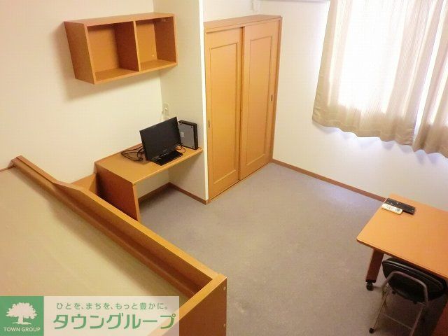 居室・リビング　家具家電付き