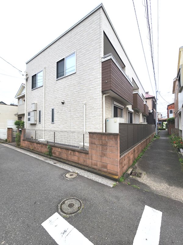 建物外観　2015年築！ハウスメーカー施工！