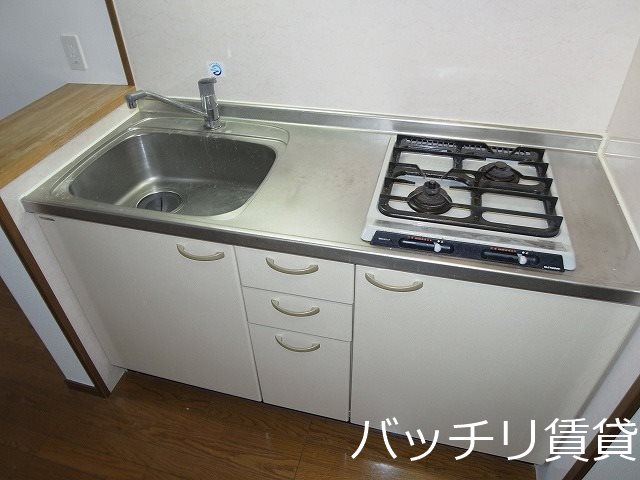 キッチン　別号室イメージの為、現状を優先致します