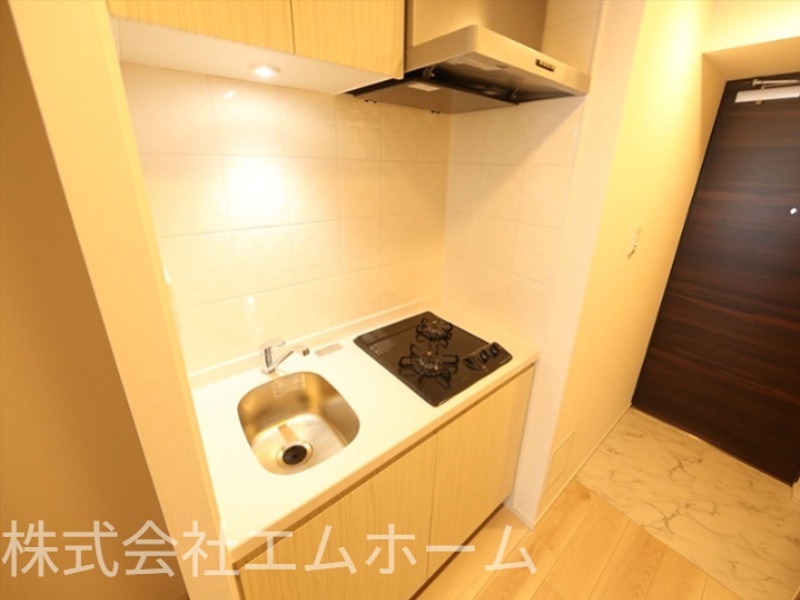 キッチン　システムキッチン（ガス2口コンロ付）