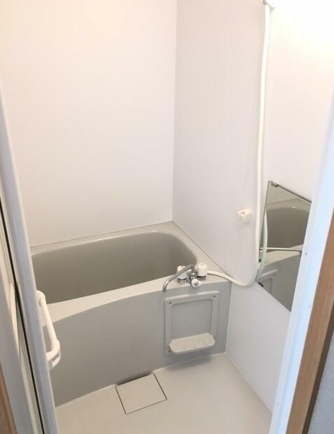 バス・シャワールーム　他の部屋使用