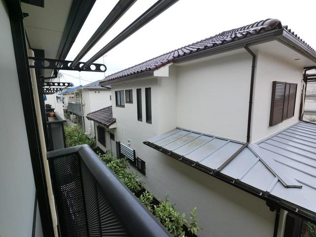 バルコニー　物干し