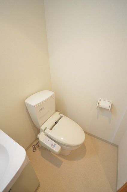 トイレ　☆洗浄機付き☆