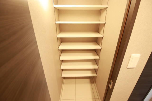収納　別室の参考写真です。※現況優先