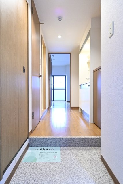 玄関　収納もある玄関です