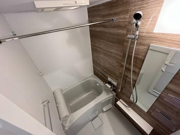 バス・シャワールーム　※別部屋写真参照