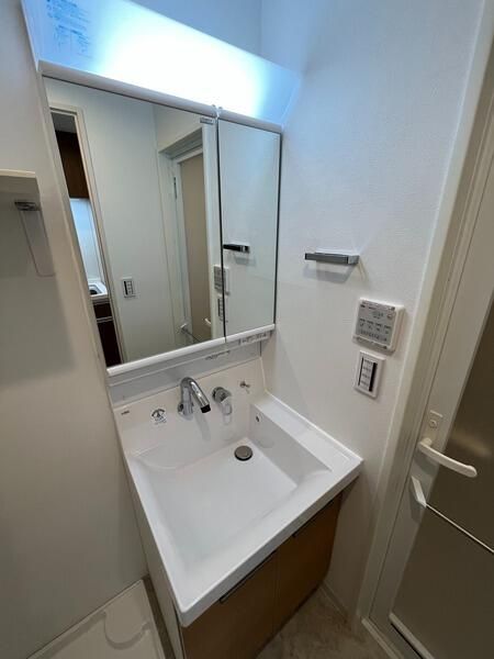 洗面設備　別部屋参考写真