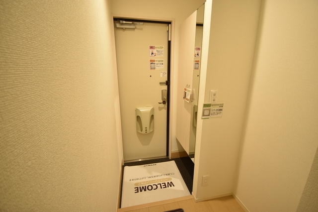 玄関　２０６・玄関