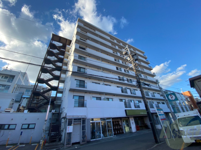 建物外観　札幌市北区麻生町「ビスタ麻生」
