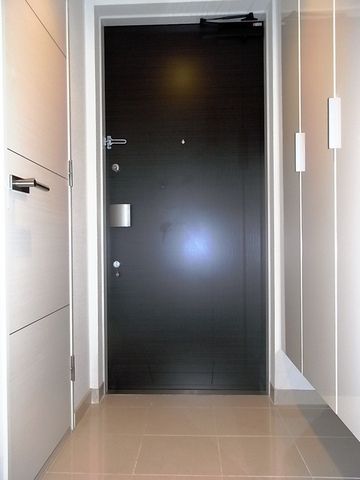 玄関　※他号室参考写真※