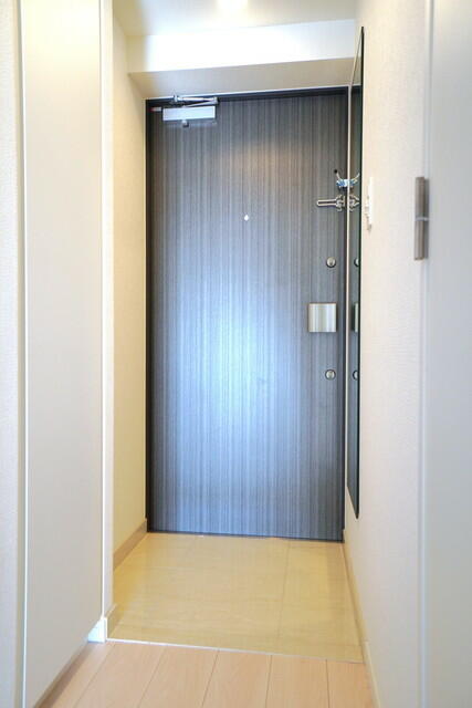 玄関　※写真は同タイプ住戸です。