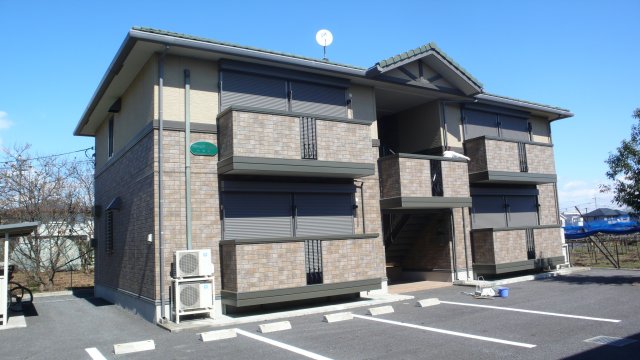 建物外観　ＷＩ-ＦＩ無料　間取り反転タイプあり　南向きで日当たり良好