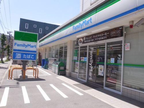 コンビニ　ファミリーマート 江東福住一丁目店（コンビニ）まで137m