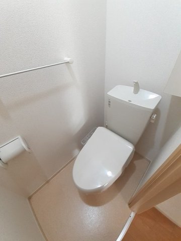 トイレ　コンパクトで使いやすいトイレです
