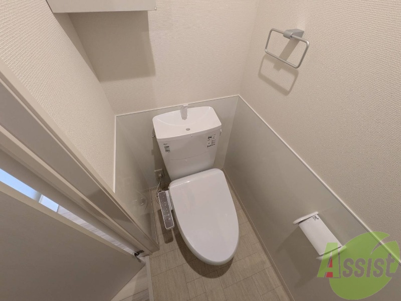 トイレ　トイレはウォシュレット付きです。シャワートイレは嬉しいですね