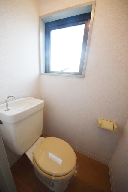 トイレ　～トイレの時間も大事な時間ですっ～