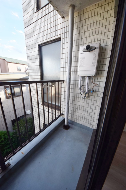 バルコニー　～今日は朝からお洗濯っ～