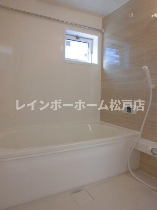 バス・シャワールーム　お風呂です