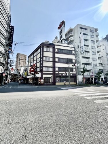 飲食店　かに道楽十三店（飲食店）まで731m