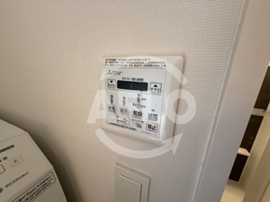 その他設備　LEGALAND清水谷　浴室乾燥機