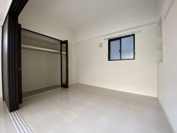 収納　※写真は同じマンションの違う部屋のものになります。