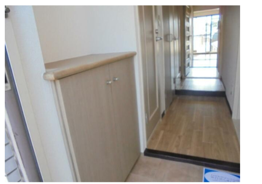 玄関　別部屋参考写真