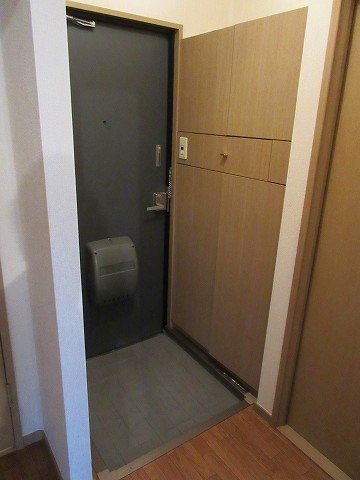 玄関　ゆとりある玄関スペース♪