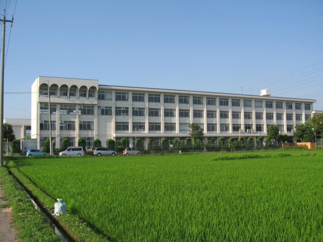 小学校　市立曽野小学校（小学校）まで610m