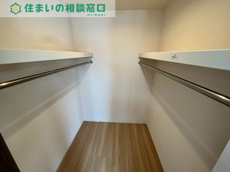 収納　同型