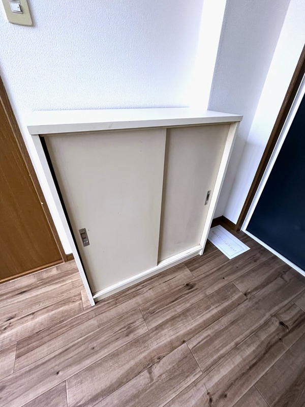 収納　シューズボックス