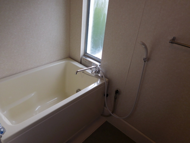 バス・シャワールーム　※同タイプのお部屋の写真を掲載しております。