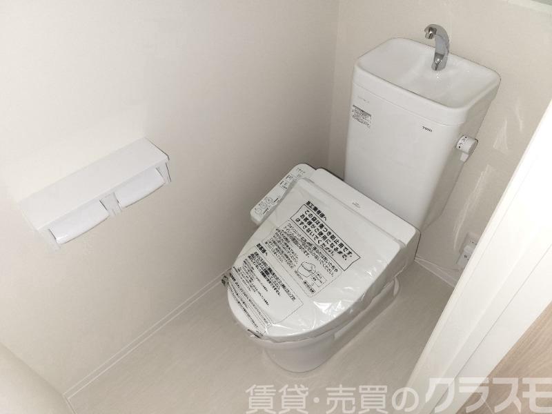 トイレ　ウォシュレット＆ウォームレット