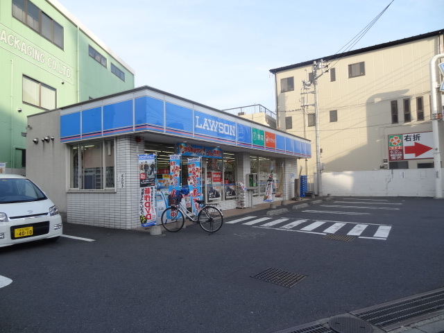 コンビニ　ローソン白鳥4丁目店（コンビニ）まで660m