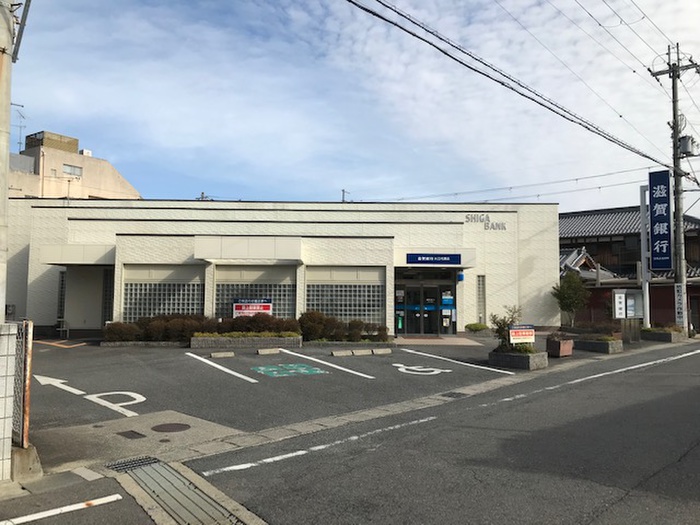 銀行　しがぎん（銀行）まで120m