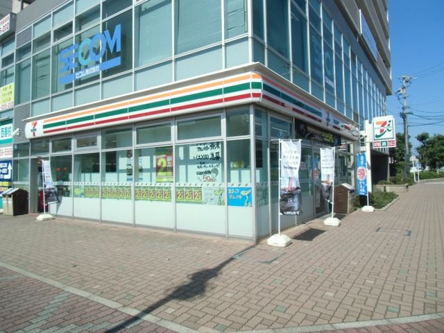 コンビニ　セブンイレブン　西春駅前店（コンビニ）まで186m