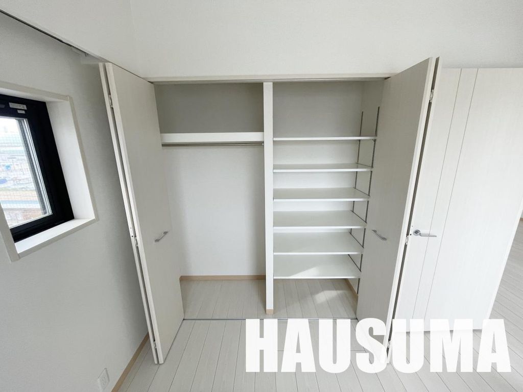 収納　※他号室写真使用（反転）