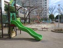 公園　横川東公園（公園）まで143m