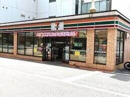 コンビニ　セブンイレブン大阪豊崎3丁目店（コンビニ）まで69m