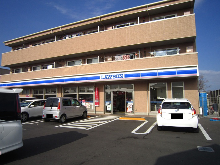 コンビニ　ローソン（コンビニ）まで800m